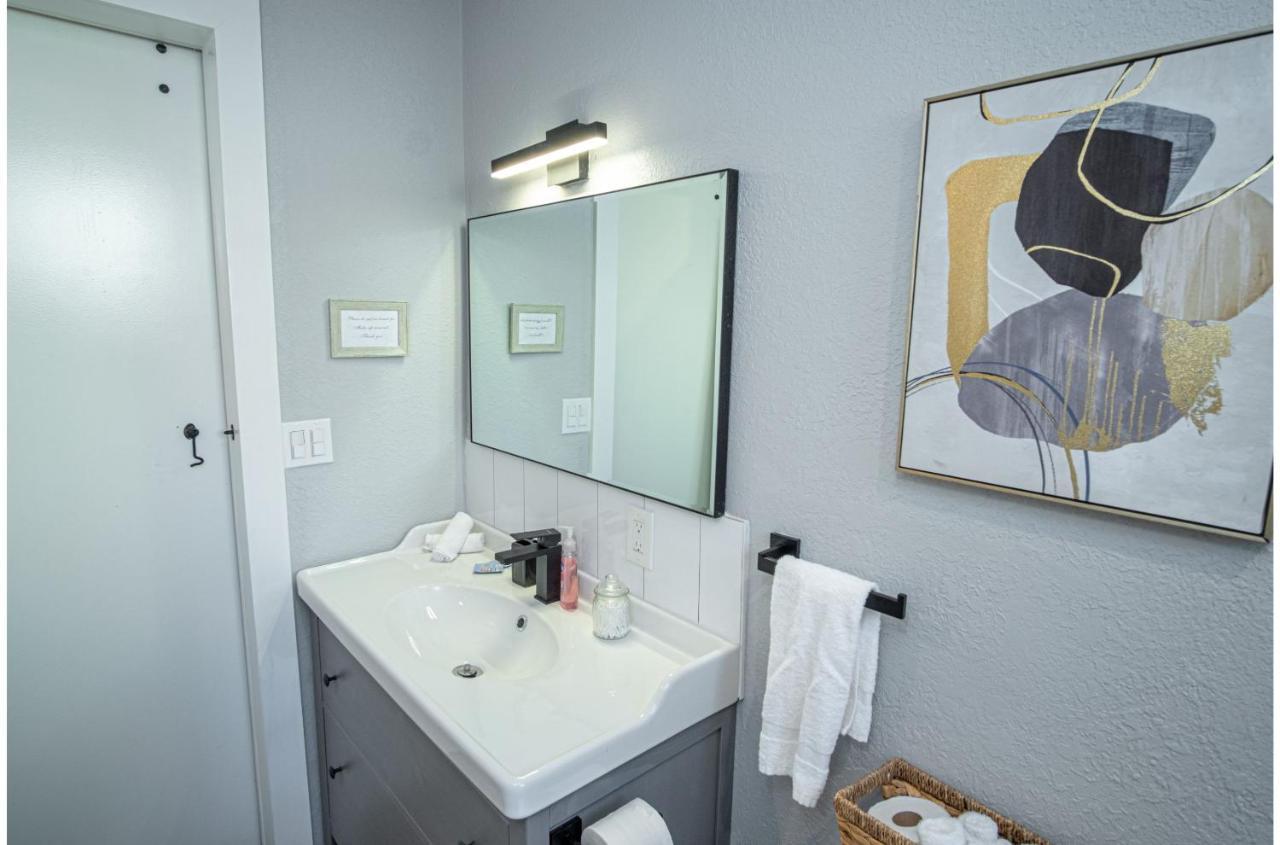 Stylish 4 Br2Ba Renovated Home Near Downtown San Antonio Eksteriør bilde